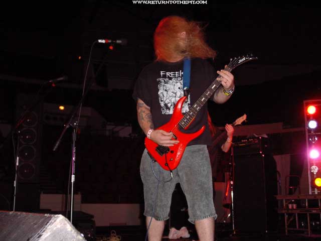 [freek on Jul 27, 2002 at Milwaukee Metalfest Day 2 crash (Milwaukee, WI)]
