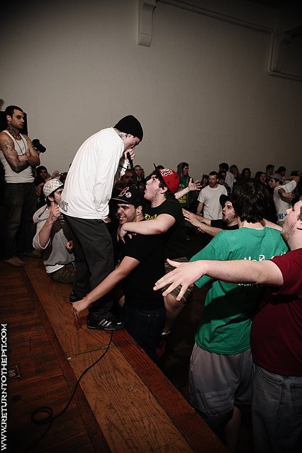 [on broken wings on Feb 28, 2009 at ICC Church (Allston, MA)]