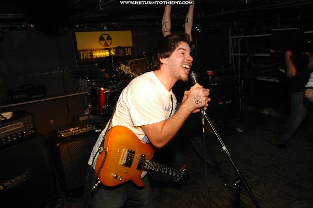 [the network on Jan 11, 2004 at the Bombshelter (Manchester, NH)]
